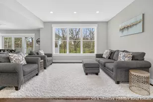 128 Thorn Hill Ct, Hastings, MI 49058 - Photo 16