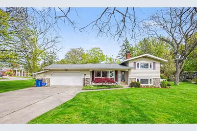 408 Cherokee Drive, Fremont, MI 49412 - Photo 1
