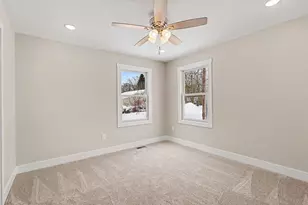 907 Orchard Ave, Muskegon, MI 49442 - Photo 14