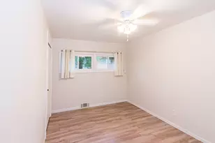 413 S Revena Blvd, Ann Arbor, MI 48103 - Photo 8