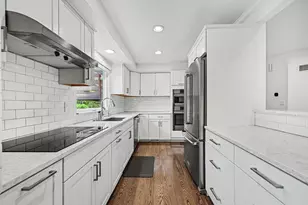 2105 Londonderry Rd, Ann Arbor, MI 48104 - Photo 12