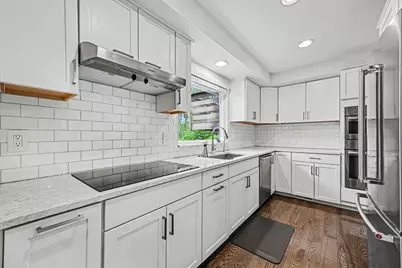 2105 Londonderry Road, Ann Arbor, MI 48104 - Photo 10