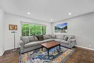 2105 Londonderry Rd, Ann Arbor, MI 48104 - Photo 4