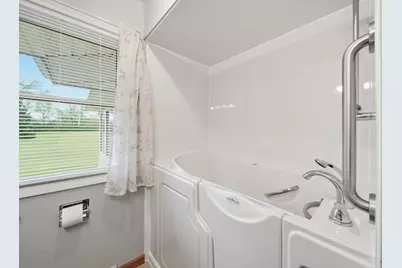 4024 County Farm Road, Jackson, MI 49201 - Photo 14