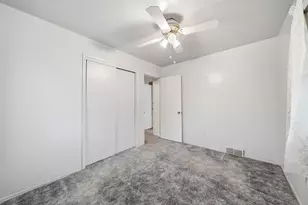 4024 County Farm Rd, Jackson, MI 49201 - Photo 22
