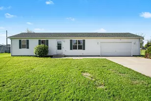 251 Timothy Dr, Sturgis, MI 49091 - Photo 2