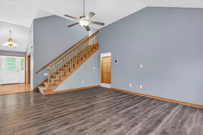 2112 Scenic Hills Drive, Jackson, MI 49201 - Photo 20