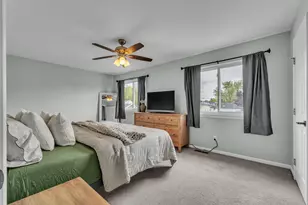 917 9th St, Wyandotte, MI 48192 - Photo 20
