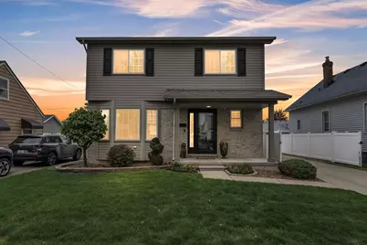 917 9th Street, Wyandotte, MI 48192 - Photo 1