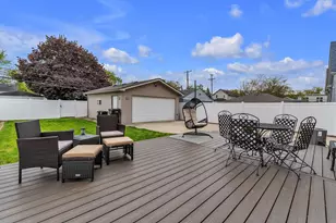 917 9th St, Wyandotte, MI 48192 - Photo 28