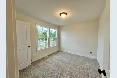 2190 Emerald Shore Circle, Grand Rapids, MI 49525 - Photo 8