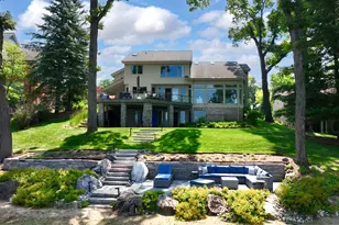 2380 Galaxy Way, Lake Orion, MI 48360 - Photo 4