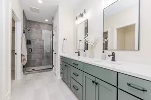4708 Knapp Bluff Dr NE, Grand Rapids, MI 49525 - Photo 24