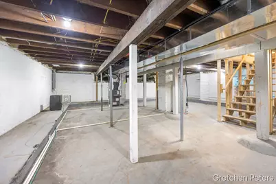 5352 Plainfield Avenue NE, Grand Rapids, MI 49525 - Photo 22