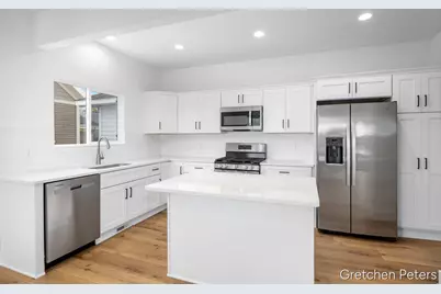 5352 Plainfield Avenue NE, Grand Rapids, MI 49525 - Photo 12
