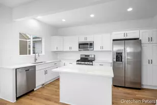 5352 Plainfield Ave NE, Grand Rapids, MI 49525 - Photo 12