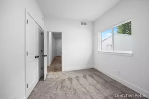 5352 Plainfield Ave NE, Grand Rapids, MI 49525 - Photo 16