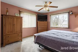 19159 Pine Grove Ct, Spring Lake, MI 49456 - Photo 14