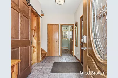 19159 Pine Grove Court, Spring Lake, MI 49456 - Photo 4
