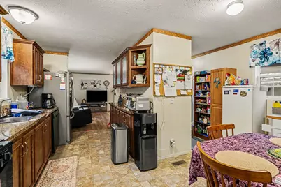 6446 Queens Way, Kalamazoo, MI 49009 - Photo 8