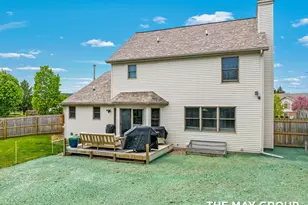 2072 Meadow Valley Ct NW, Grand Rapids, MI 49504 - Photo 46