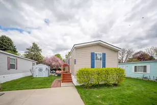 183 Flicker St, Rochester Hills, MI 48309 - Photo 24