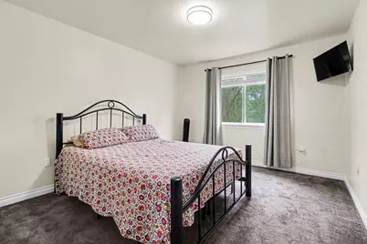 35526 Abbey Drive, Romulus, MI 48174 - Photo 16