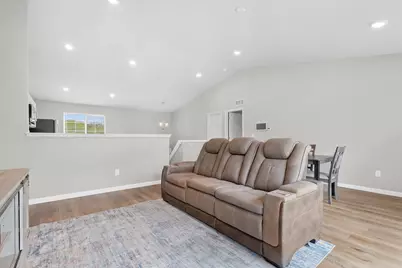 58727 Pond View Lane, Three Rivers, MI 49093 - Photo 14