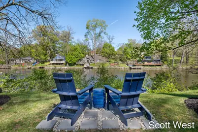 2909 Cascade Springs Drive SE, Grand Rapids, MI 49546 - Photo 4