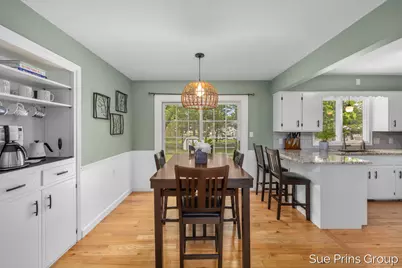 2595 Rosewood Street, Jenison, MI 49428 - Photo 10
