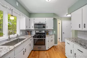 2595 Rosewood St, Jenison, MI 49428 - Photo 12