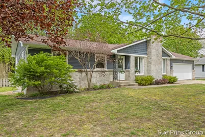 2595 Rosewood Street, Jenison, MI 49428 - Photo 2