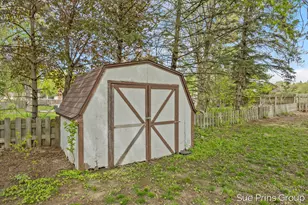 2595 Rosewood St, Jenison, MI 49428 - Photo 36