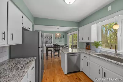 2595 Rosewood Street, Jenison, MI 49428 - Photo 14