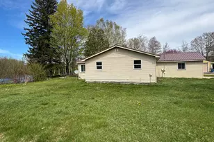 191 Haddix Blvd, Barryton, MI 49305 - Photo 18