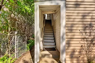 1313 Davis Ave NW, Grand Rapids, MI 49504 - Photo 4