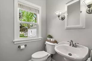 1331 Hillcrest Ave NW, Grand Rapids, MI 49504 - Photo 16