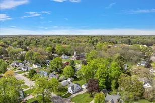 1331 Hillcrest Ave NW, Grand Rapids, MI 49504 - Photo 42