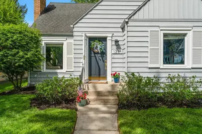 1331 Hillcrest Avenue NW, Grand Rapids, MI 49504 - Photo 4