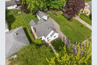 1331 Hillcrest Avenue NW, Grand Rapids, MI 49504 - Photo 40