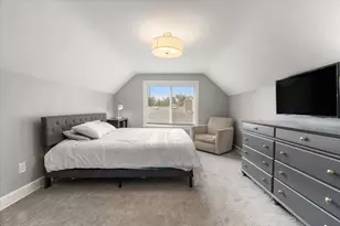 1331 Hillcrest Ave NW, Grand Rapids, MI 49504 - Photo 28