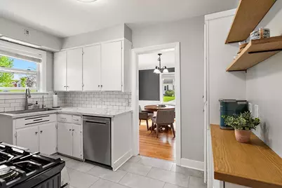1331 Hillcrest Avenue NW, Grand Rapids, MI 49504 - Photo 14