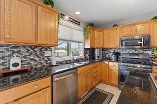 5031 Redwood Dr, Monroe, MI 48161 - Photo 30