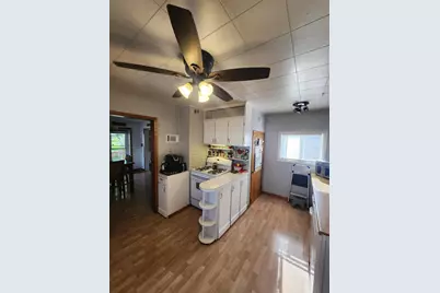 421 E Grand Street, Hastings, MI 49058 - Photo 10