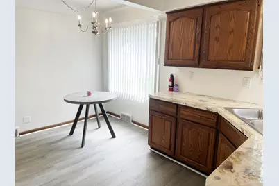 7730 Chatham, Bedford, MI 48239 - Photo 8