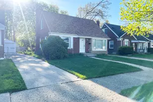 7730 Chatham, Bedford, MI 48239 - Photo 2