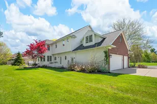 2843 Wyndwicke Dr, Saint Joseph, MI 49085 - Photo 44