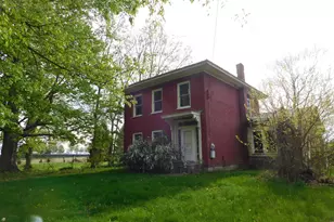 174 S Fillmore Rd, Coldwater, MI 49036 - Photo 2