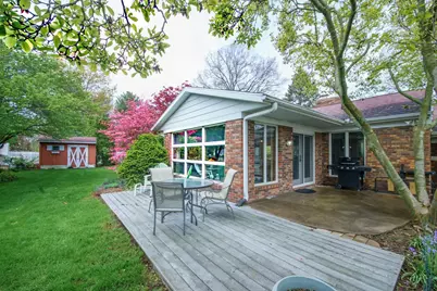2676 Lake Bluff Terrace, Saint Joseph, MI 49085 - Photo 4