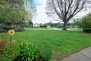 2676 Lake Bluff Terrace, Saint Joseph, MI 49085 - Photo 42